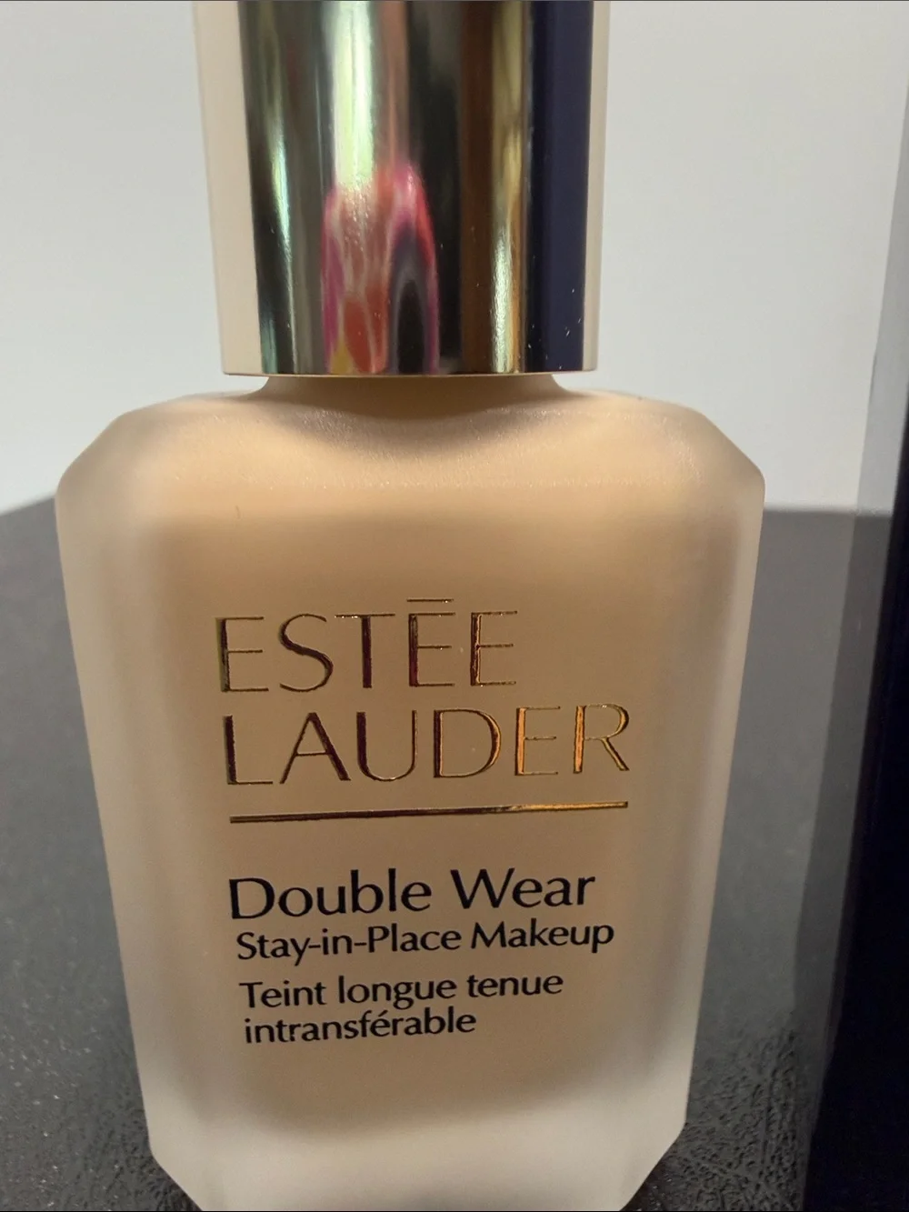 Estee Lauder Double Wear Foundation - Bone (1W1) bone